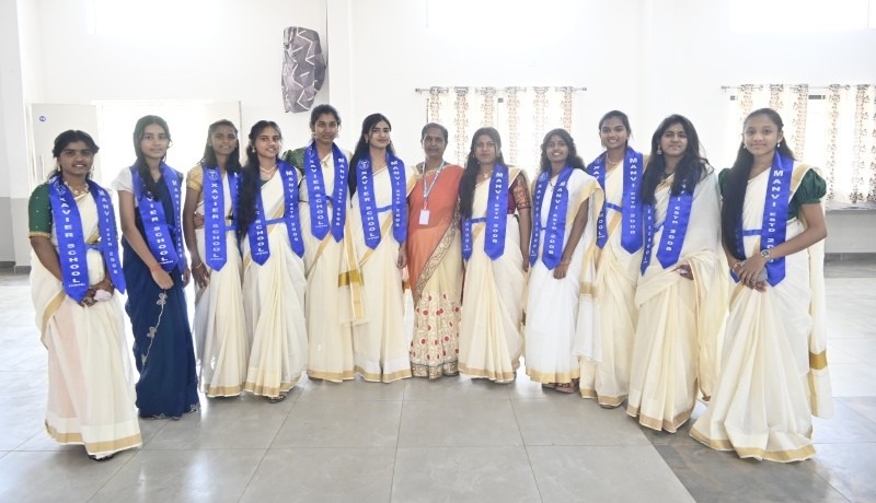 valedict (115) (1).jpg